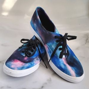 Galaxy Van's - Women's size 9